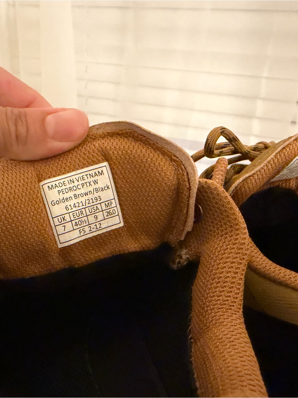 Salewa Hiking Shoes - women’s 9 men’s 7.5 - Picture 5 of 7